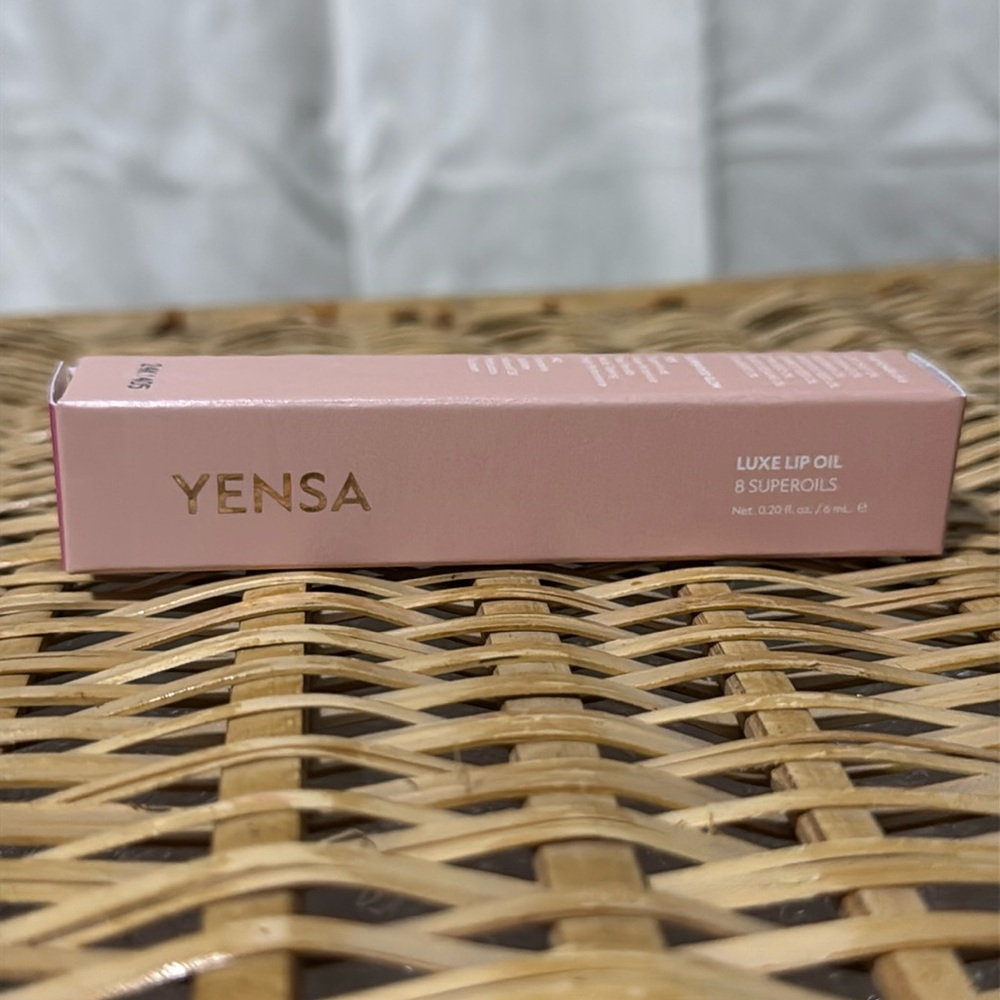 Yensa Beauty Luxe Lip Oil In Pink Shine - NEW Retail $29